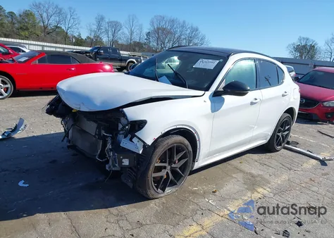 2020 Alfa Romeo Stelvio Ti Sport Awd z USA, uszkodzony, nr VIN ZASPAKBN8L7C73495